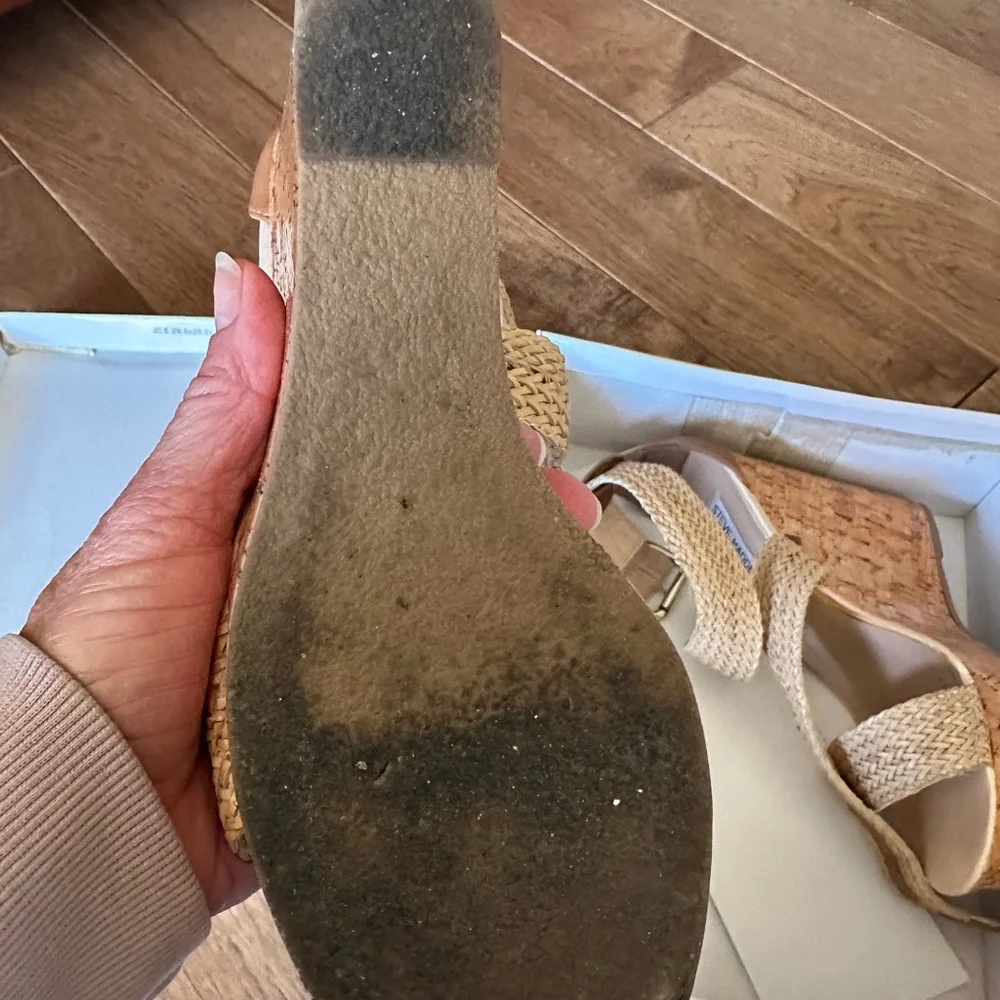 Steve Madden Tan Woven Cork Wedge Sandals 8.5 - Picture 4 of 4